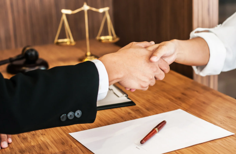 Hukum Bisnis & Korporasi